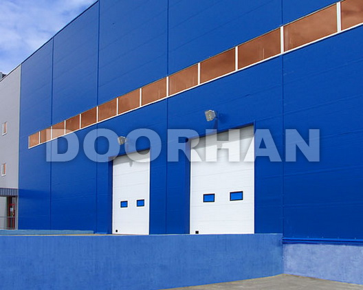 Промышленные секционные ворота DoorHan